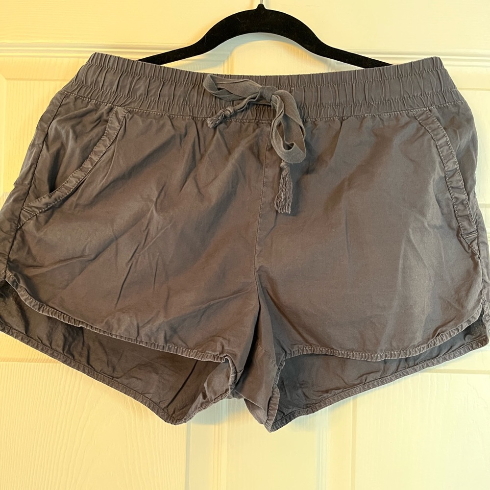 Lou & Grey Drawstring Grey/Charcoal Shorts (M)
